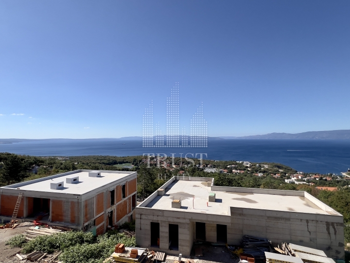Rijeka, Kostrena, dvojni objekt s panoramskim pogledom u novogradnji