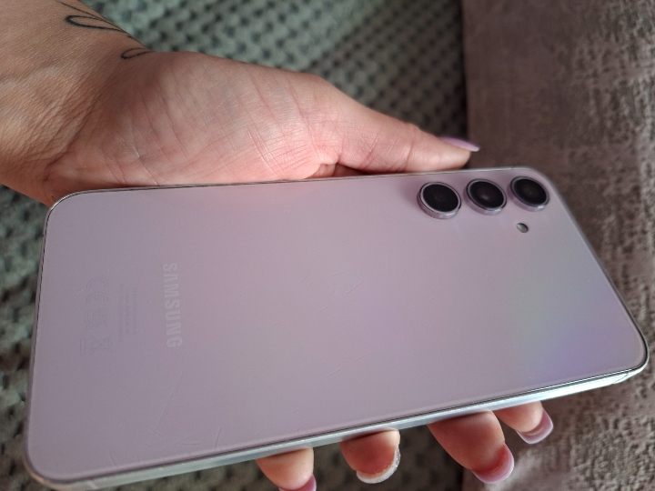 Samsung A55