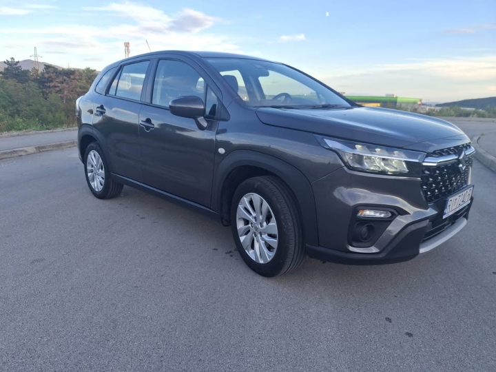 Suzuki SX4