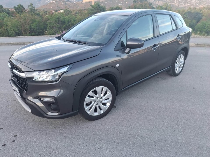 Suzuki SX4