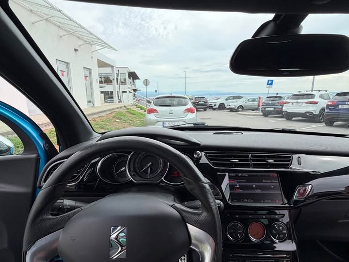Citroen DS3