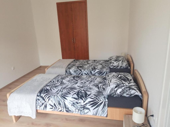 Iznajmljujem stan studentima blizu centra grada