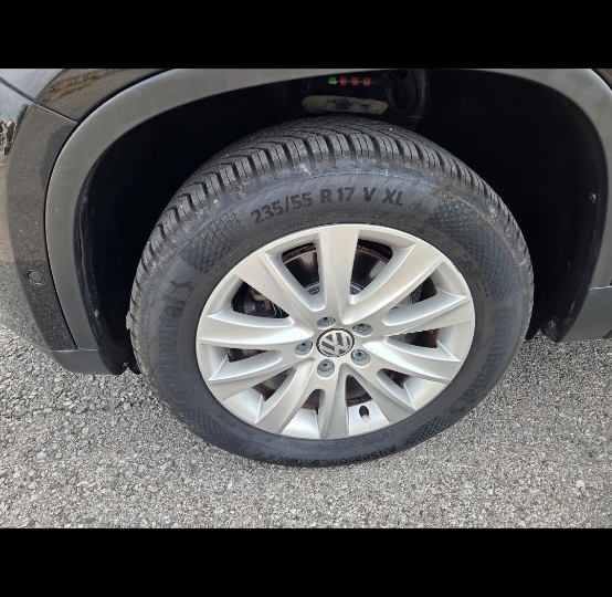 VW Tiguan 2.0 tdi, 4X4 Automatic, HR auto, servisna