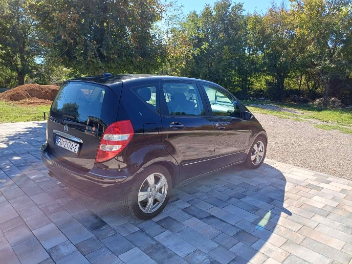 Mercedes A klase 150 Elegance 2008. god., reg. 07./2027.