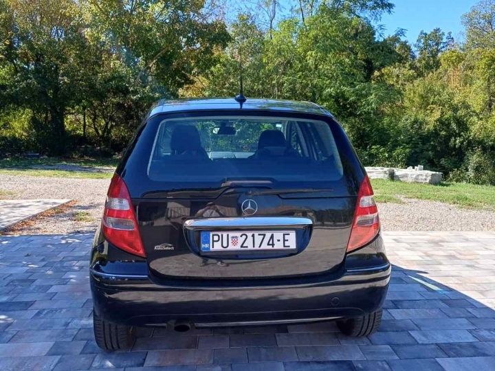 Mercedes A klase 150 Elegance 2008. god., reg. 07./2027.
