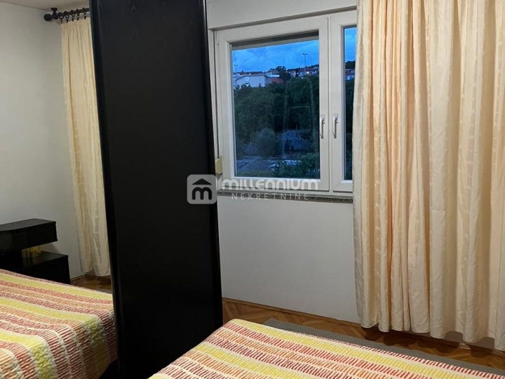 Rijeka, Donji Zamet, 66.20m2, 2S+DB, lođa, pogled na more