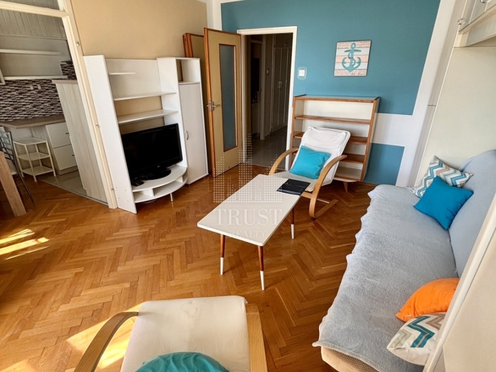 Gornja Vežica, Rijeka - sunčan stan s panoramskim pogledom