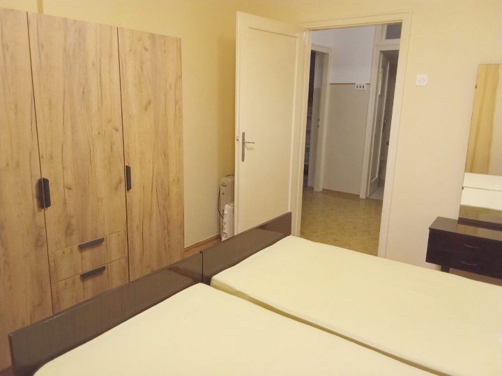 Krimeja, 1S+DB, 52 m2, 500€