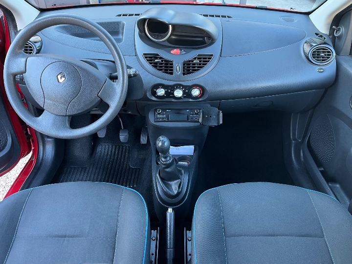 Renault Twingo 1.2 , 16 V, reg. do 08/2027. god., odličan
