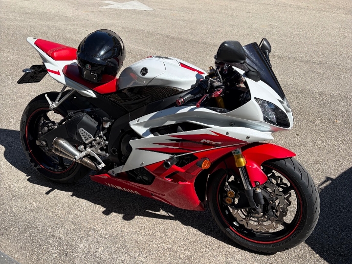 Yamaha R6, 2006. god.