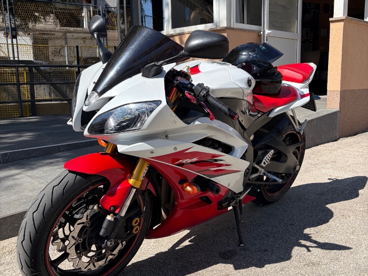 Yamaha R6, 2006. god.