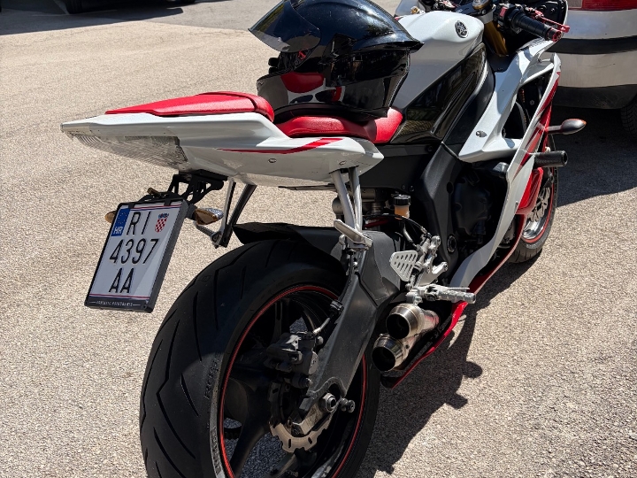 Yamaha R6, 2006. god.