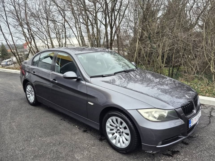 BMW e90 318d 2.0 turbodiesel