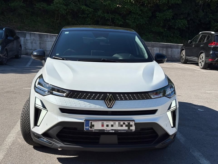Renault Captur Techno TCe 160 EDC