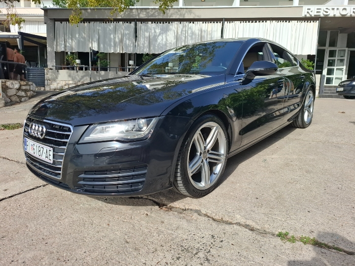 Audi A7 3.0 TDI Quattro Exclusive oprema bez ulaganja! Odličan!