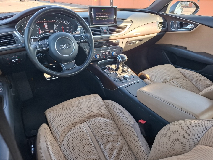 Audi A7 3.0 TDI Quattro Exclusive oprema bez ulaganja! Odličan!