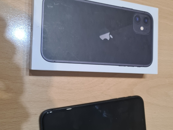 Iphone 11, 64 Gb