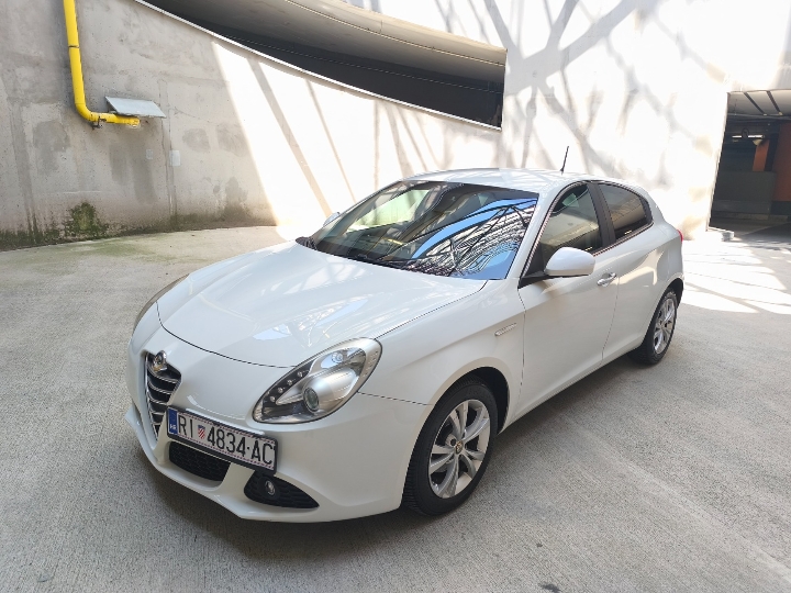 Alfa Romeo Giulietta 1.6 JTDM DNA