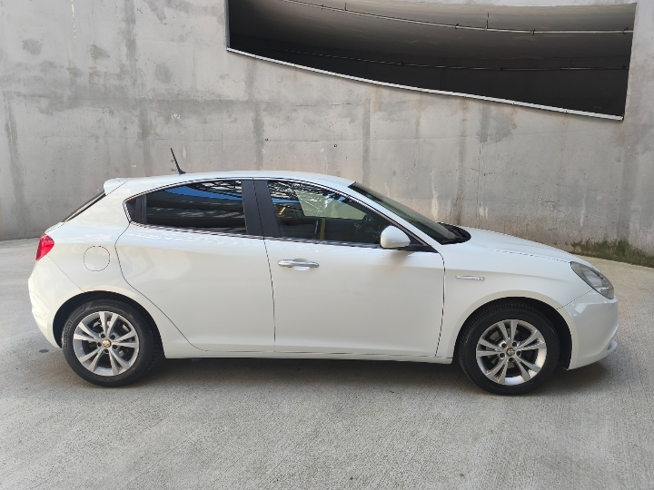 Alfa Romeo Giulietta 1.6 JTDM DNA