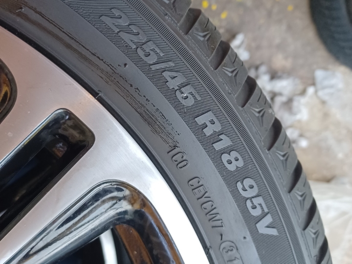 Alu. felge za Mini Countryman sa zimskim gumama