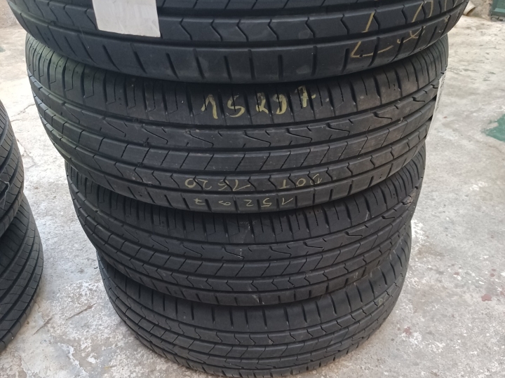 Continental ljetne gume 215/65/17, šara 6mm, kao nove