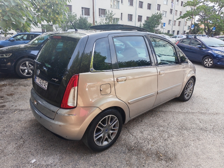 Lancia Musa 1.3 multijet Platino Plus