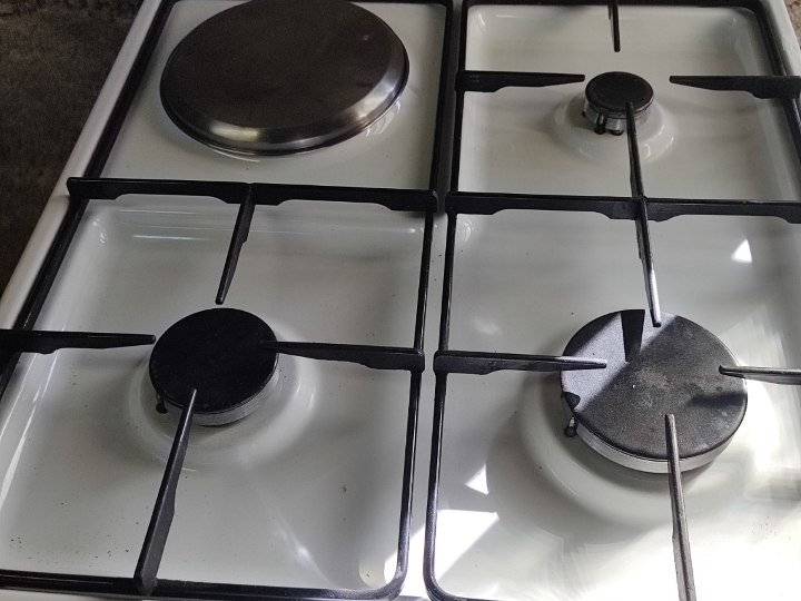 Kombinirani štednjak Gorenje 3P+1S (prijevoz)