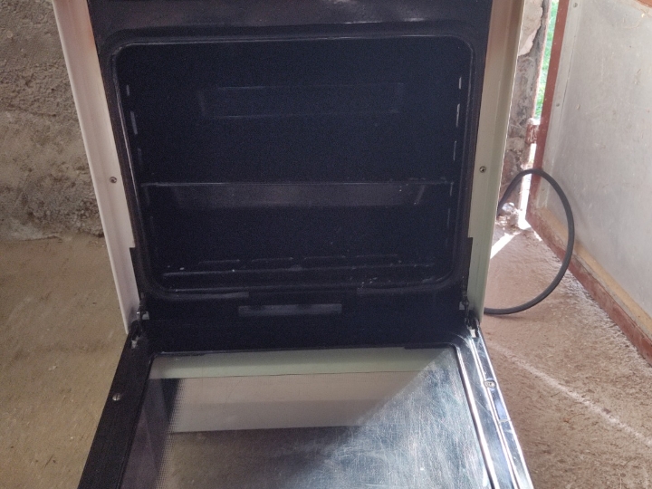 Kombinirani štednjak Gorenje 3P+1S (prijevoz)