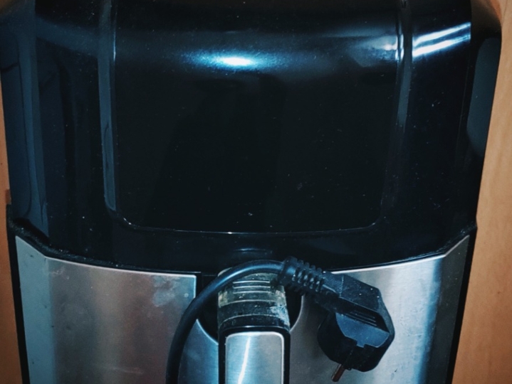 Gorenje AF1700DB friteza na vrući zrak (Air Fryer) - 5L