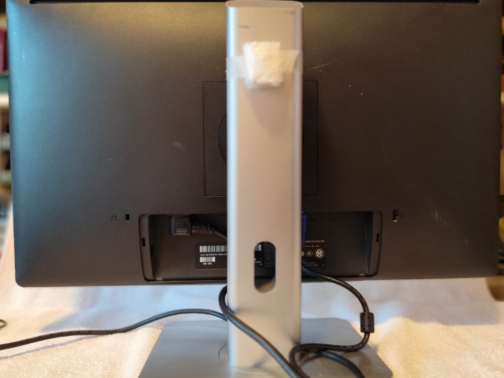 Monitor Dell 24"