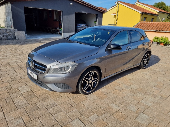 Mercedes, A-200 CDI blueefficiency, Full AMG oprema, 2013god.