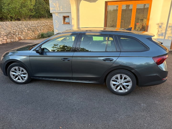 Škoda Octavia Combi 2.0 TDI 2021. godište, prvi vlasnik