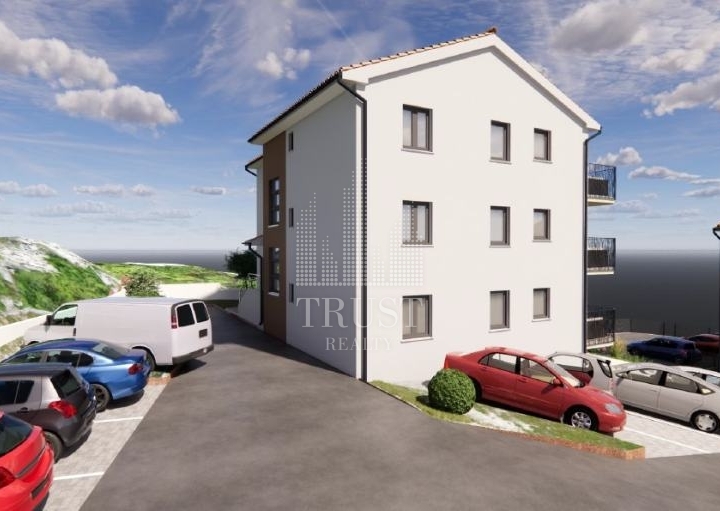 Kosi – prizemlje, okućnica 80 m² i pogled na more