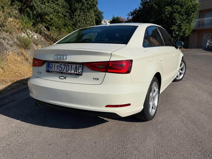 Audi A3 Sedan 1.6 TDI