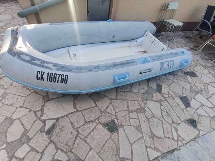 Gumenjak Novomar 330