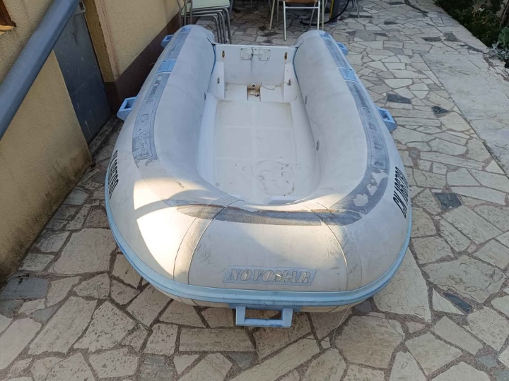 Gumenjak Novomar 330