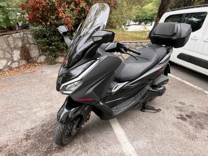 Honda Forza 350