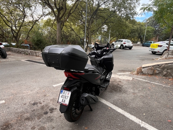Honda Forza 350