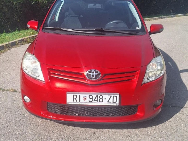 Toyota Auris