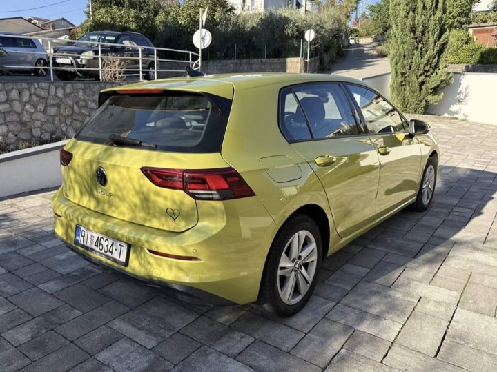 VW Golf 8