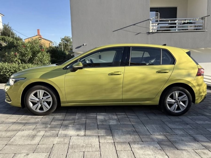 VW Golf 8