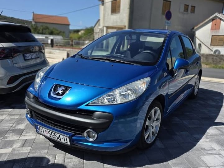 Peugeot 207 1.6 hdi