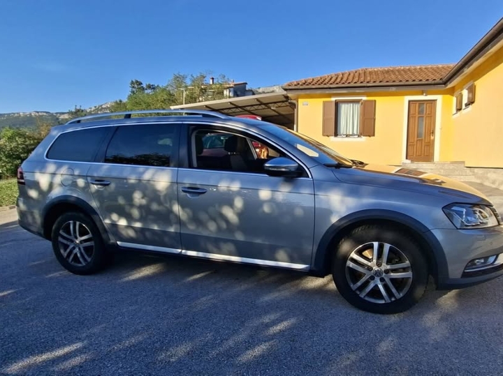 VW Passat Altrack