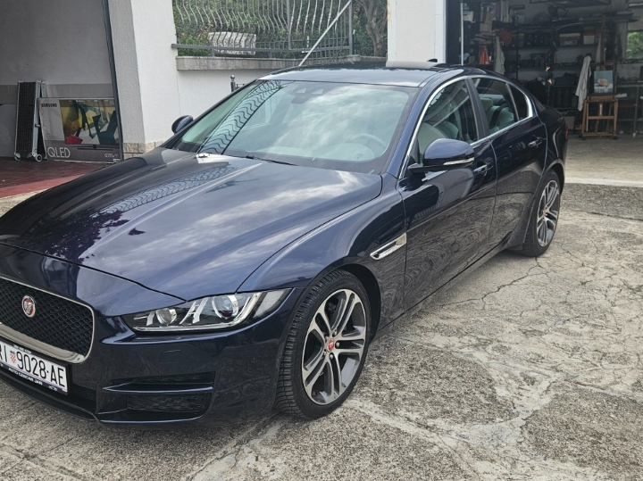 Jaguar XE 20 D automatik prodajem ili mijenjam