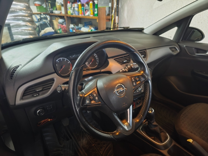Opel Corsa 1.4 enjoy