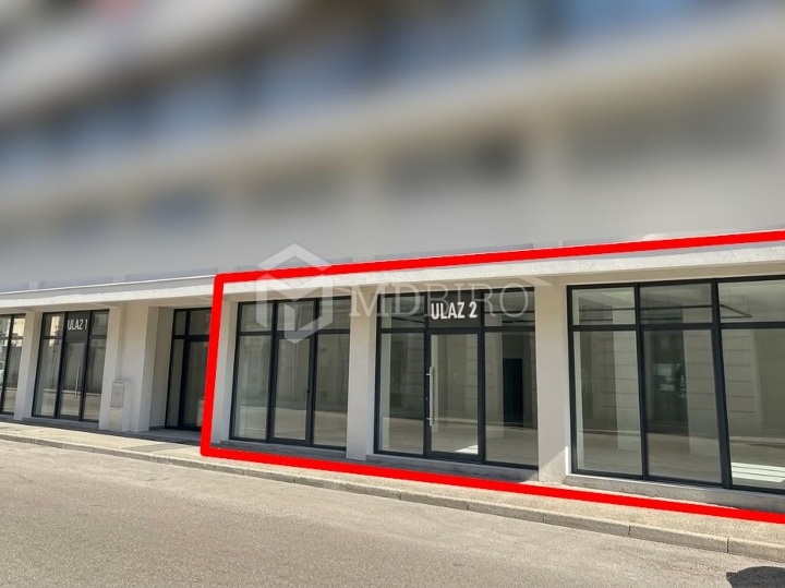 Iznajmljujemo poslovni prostor, prizemlje, kozmetički salon, ordinacija ili slično
