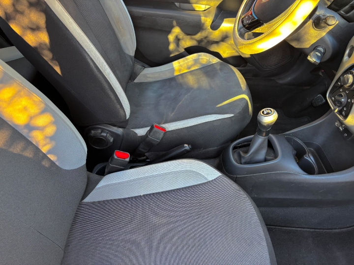 Toyota Aygo 1.0 x-play touch