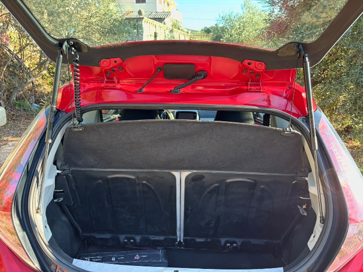 Toyota Aygo 1.0 x-play touch
