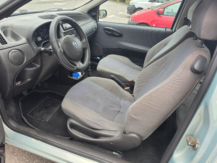 Fiat Punto 1.2 benzin, klima, reg,..