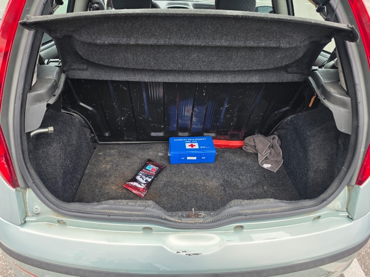 Fiat Punto 1.2 benzin, klima, reg,..